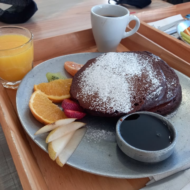 photo of Croissant Café Pancakes con Algarroba y Caramelo shared by @biancavczerniuk on  29 Oct 2021 - review