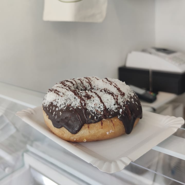 photo of Vegabonty Donut De Chocolate Con Coco shared by @cocinademuertelenta on  14 Jun 2021 - review
