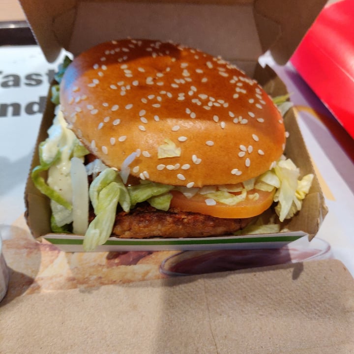 photo of McDonald’s McPlant shared by @lianamb62 on  10 Mar 2022 - review