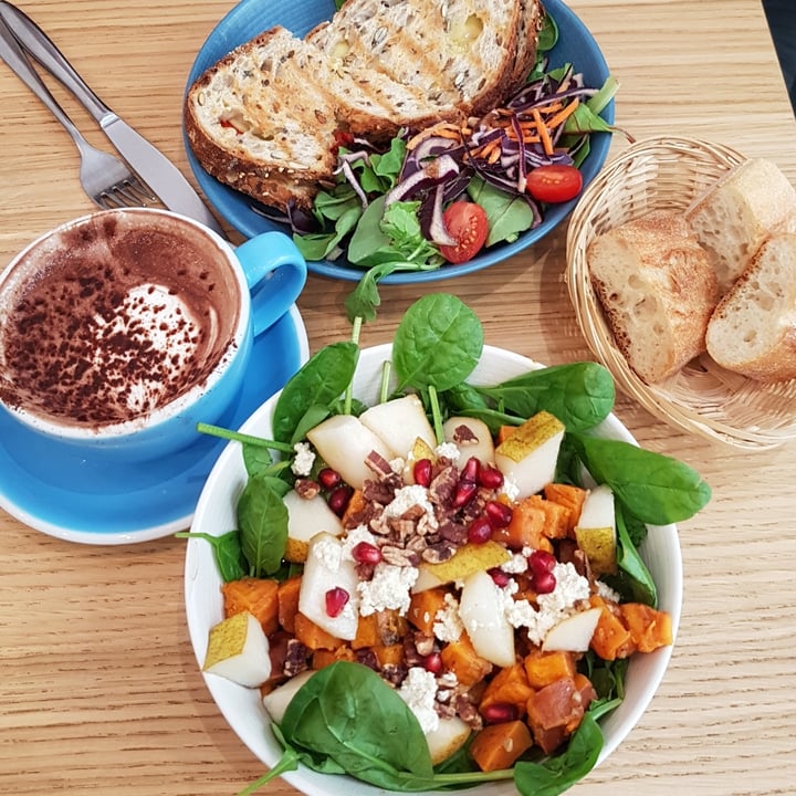 review photo of Cloud Cakes Daily Special shared by @ellathegale on 21 Jun 2020 - review