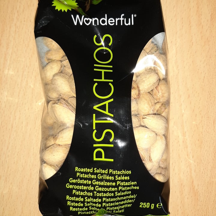 photo of Wonderful (Pistachios) Salt & Pepper shared by @mat1x on  04 Apr 2022 - review