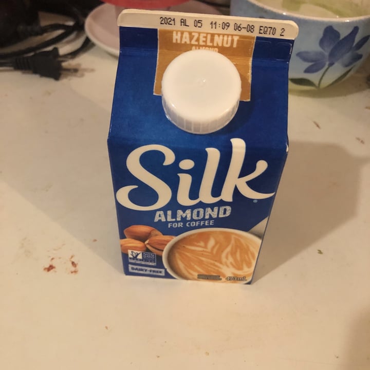 photo of Silk Almond Creamer Hazelnut shared by @chayah on  09 Jan 2021 - review