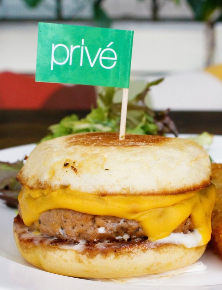 photo of Privé Tiong Bahru Prive Sausage Muffin shared by @keenjal on  15 May 2022 - review