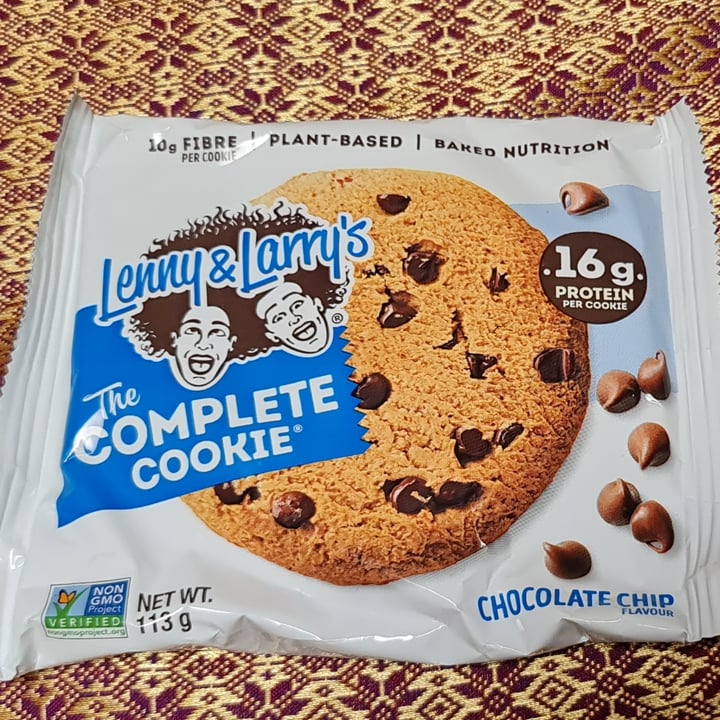 photo of Lenny & Larry’s The Complete Cookie Chocolate Chip shared by @savetheworldwithkim on  10 Feb 2022 - review