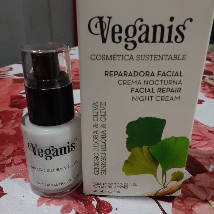 review photo of Veganis Reparadora Facial - Crema Nocturna Ginkgo, Biloba & Oliva shared by @danielamcabrera on 10 Nov 2020 - review