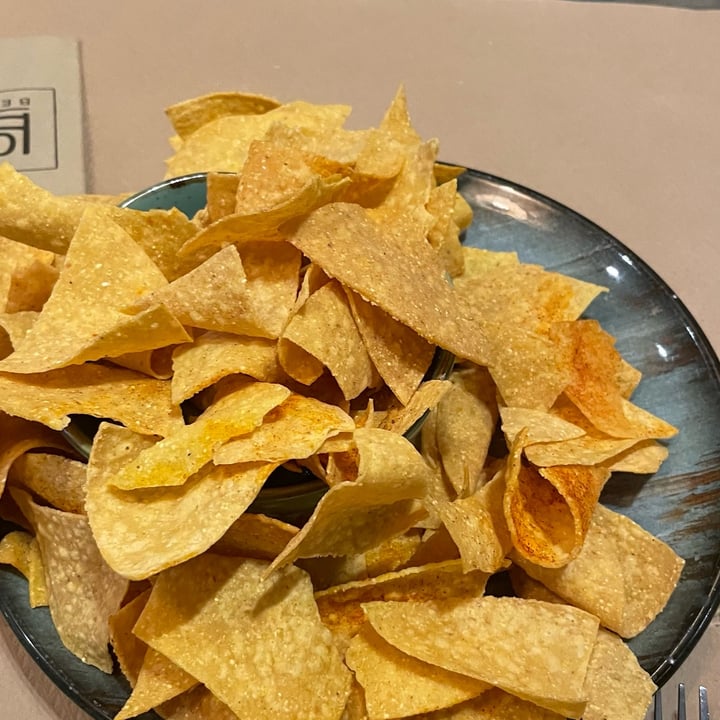 review photo of Boa Beach Valencia Homemade Nachos shared by @mariagg on 09 Nov 2022 - review