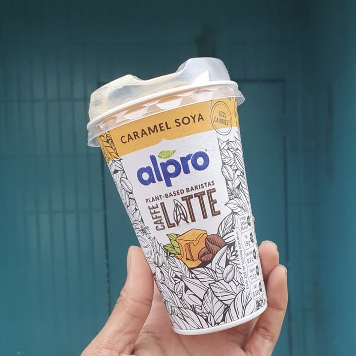 photo of Alpro Caramel soya Caffè Latte shared by @vgpriya on  29 Sep 2021 - review