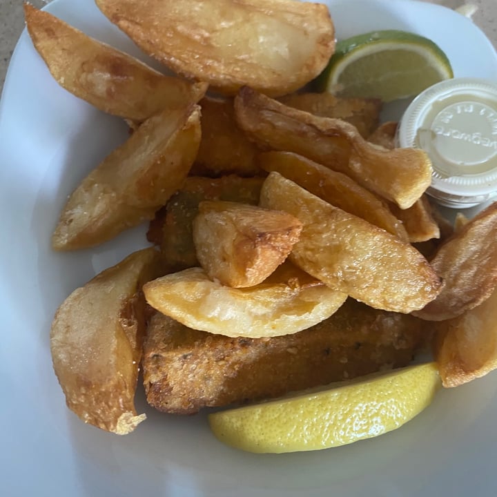 photo of Entre Pedras Café Bar Vegano "Fish&Chips" shared by @susana01 on  05 Aug 2021 - review