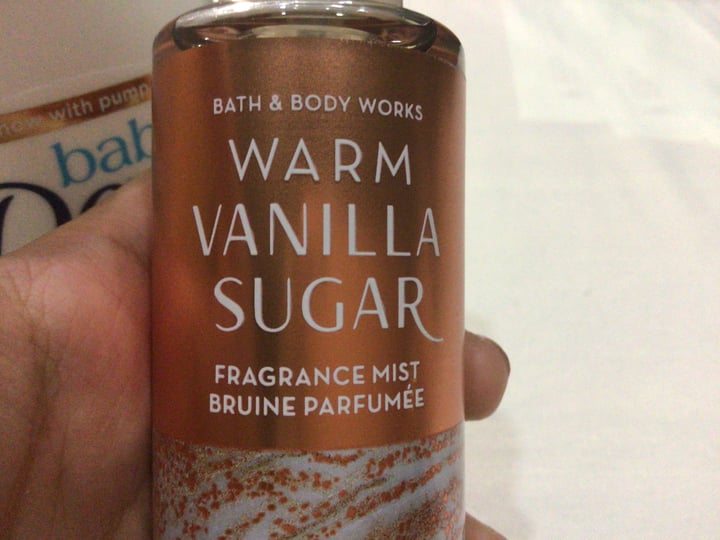 review photo of Bath & Body Works Super smooth body lotion warm vanilla sugar shared by @finjayinreinhard on 16 Mar 2022 - review