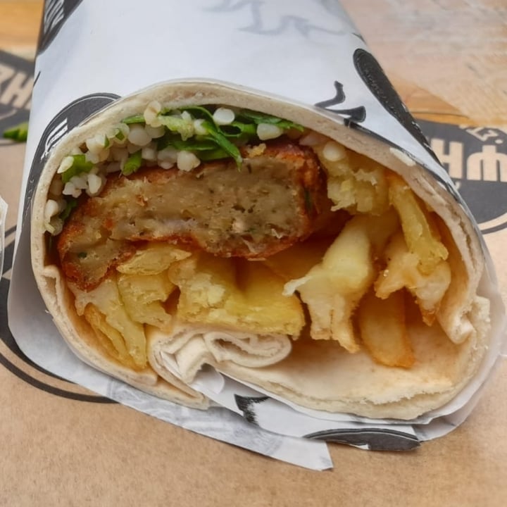 photo of PSISOU barbecue Arabic Pita With Falafel (without Yogurt) shared by @luiisaperfect on  19 Jun 2022 - review
