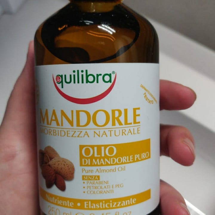 photo of Equilibra Olio Di Mandorle Dolci shared by @francescaglad7 on  21 Oct 2021 - review