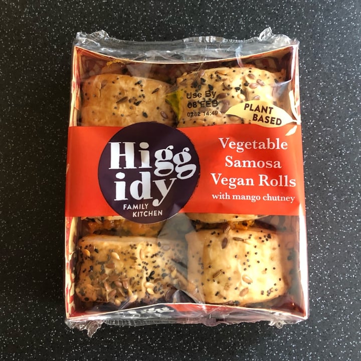 photo of Higgidy Vegetable samosa vegan rolls shared by @esmehart on  01 Feb 2022 - review