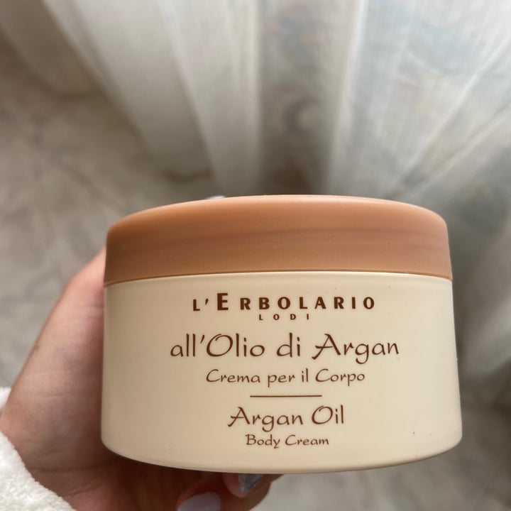 review photo of L’Erbolario Crema Corpo olio di Argan minitaglia shared by @fedeveg88 on 15 Apr 2022 - review