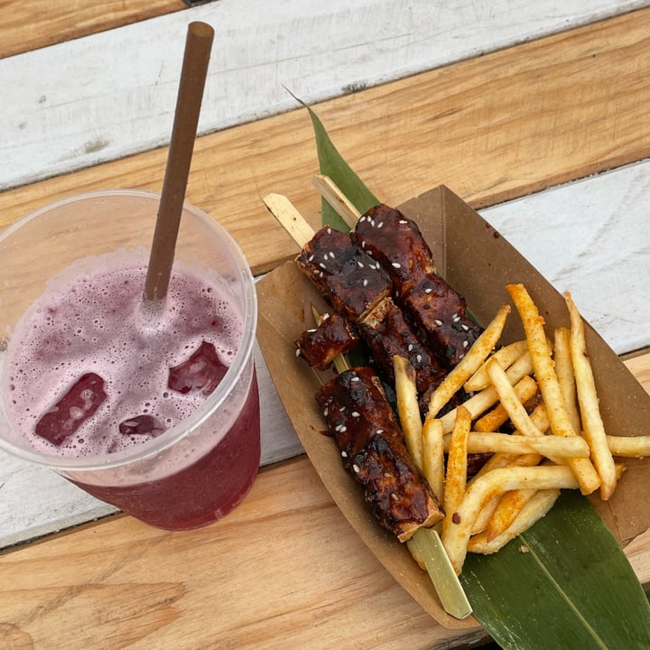 review photo of The Old Biscuit Mill Tofu skewers & fries shared by @hungryheli on 05 Jun 2022 - review