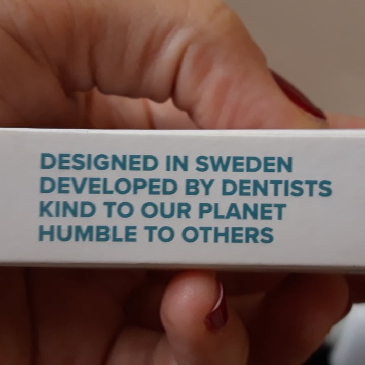 review photo of Humble Brush Cepillo De Dientes shared by @catproblems on 19 Oct 2021 - review
