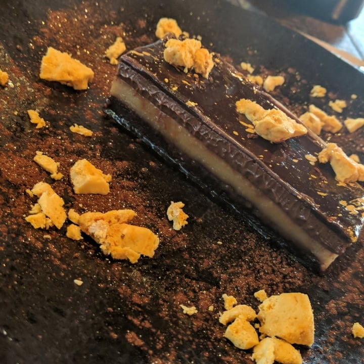 review photo of Zizzi Bradford GOLDEN MILLIONAIRE'S SLICE shared by @bixouz on 04 Nov 2020 - review