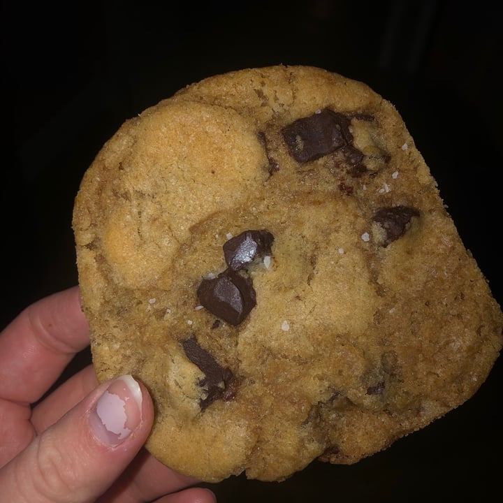 photo of V-Grits Chocolate chip cookie shared by @hadley on  27 Jan 2021 - review