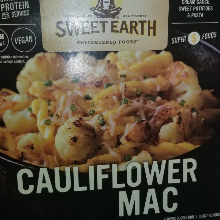 review photo of Sweet Earth Cauliflower Mac shared by @ldbrochu on 14 Nov 2020 - review