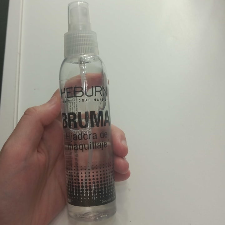 photo of Heburn Bruma Fijadora De Maquillaje shared by @ludbmila on  31 Aug 2021 - review