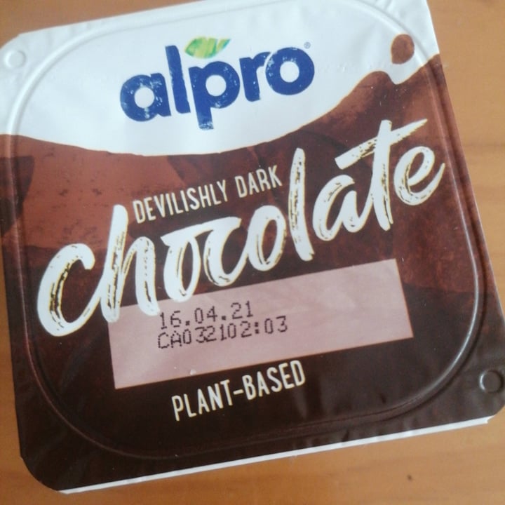 photo of Alpro Devilish Dark Chocolate Dessert shared by @lauraporteiro on  24 Feb 2021 - review