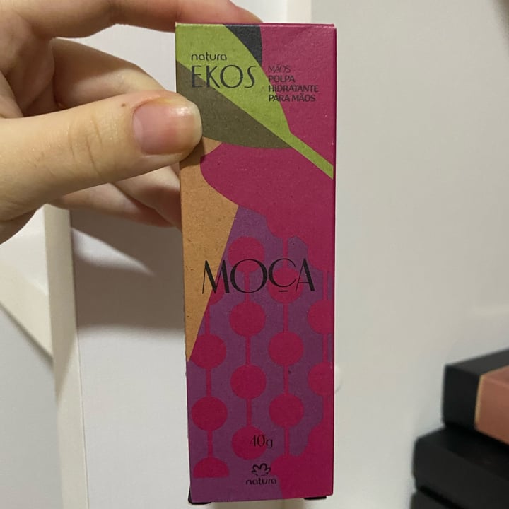review photo of Natura Crema de manos moça shared by @gabbynakamura on 07 Jul 2022 - review