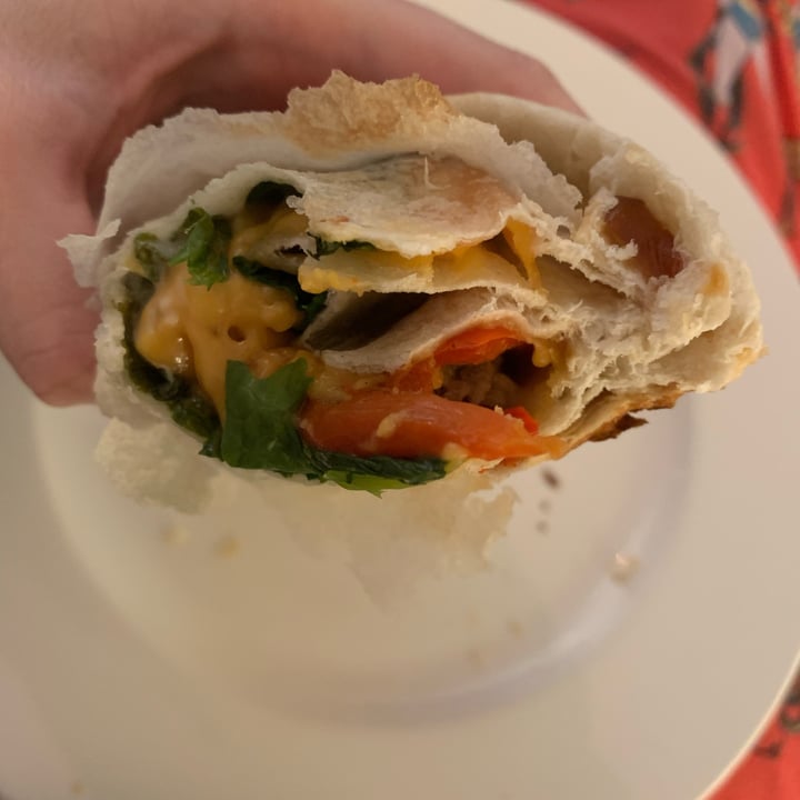 photo of Williamsburg Burger Bar Burrito Beyond shared by @canica on  17 Oct 2021 - review