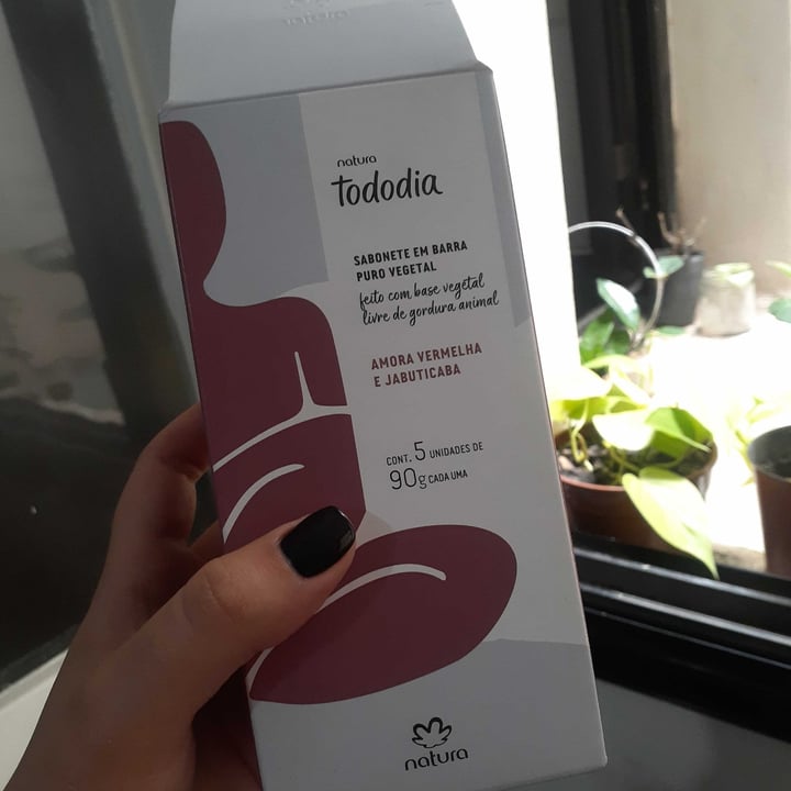 photo of Natura Jabon Tododia Amora Vermelha E Jabuticaba shared by @anavir on  10 Nov 2021 - review