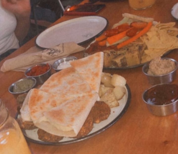 review photo of Estilo Veggie Picada Vegana shared by @amerecetas on 17 Apr 2020 - review