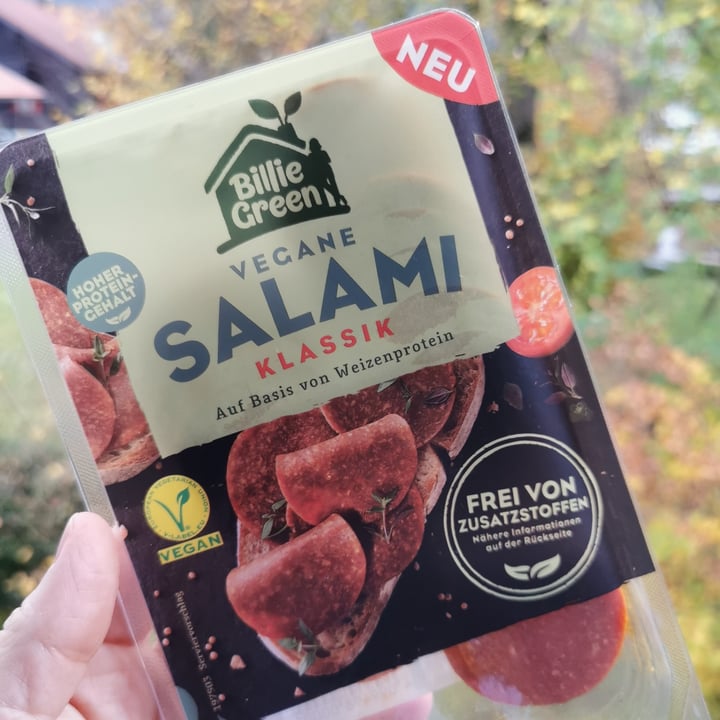 review photo of Billie Green Salami Klassik shared by @veganinbayern on 08 Nov 2022 - review
