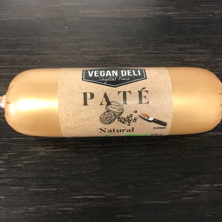 review photo of Vegan Deli Paté Natural shared by @crisneves on 12 May 2022 - review