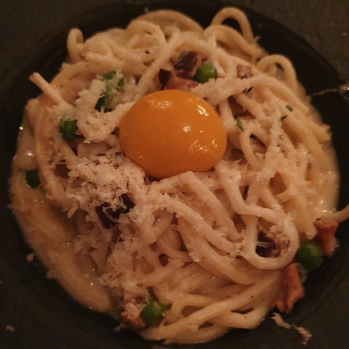 review photo of Crossroads Kitchen Spaghetti Carbonara shared by @paniwilson on 20 Nov 2021 - review