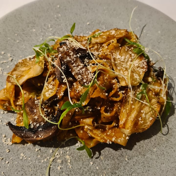 photo of Veda Restaurant Pasta Funghi shared by @sofihuasteca on  29 Aug 2022 - review
