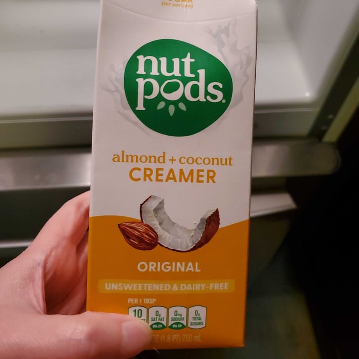 photo of nutpods Original Almond + Coconut Creamer shared by @kitsadie on  15 May 2022 - review