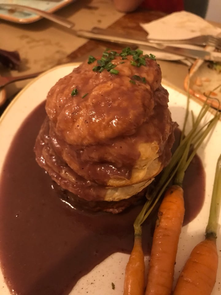 review photo of La Tía Carlota Beyond a la royale shared by @yolandagranados on 03 Aug 2019 - review