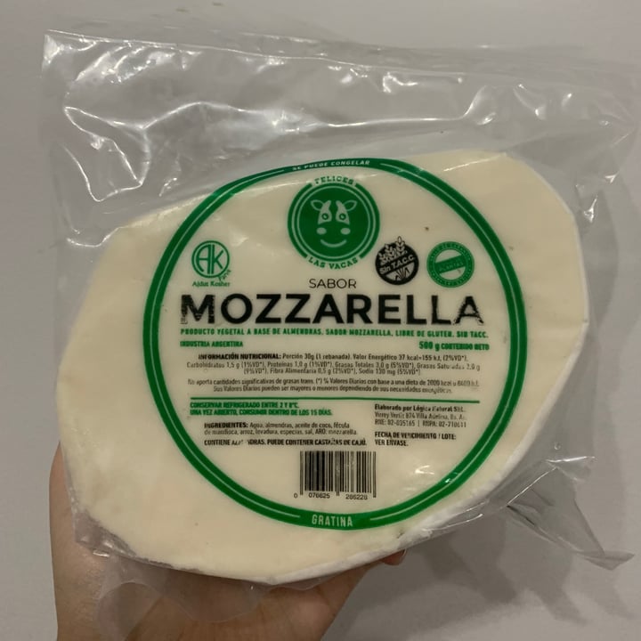 photo of Felices Las Vacas Mozzarella  shared by @danisufo on  14 Apr 2021 - review