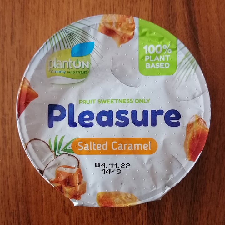 photo of Planton coconut vegangurt salted caramel shared by @manuzen on  29 Oct 2022 - review