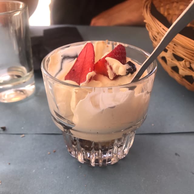 Photo of the dish “Crema chantilly”