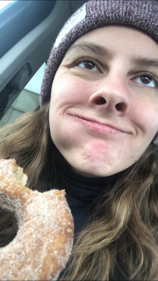 photo of Daddy O Doughnuts & British Baked Goods Vegan Apple Cider Cinnamon Sugar Donut shared by @fruitbowlhalffull on  31 Dec 2019 - review