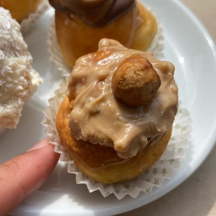 photo of Efrem - Caffetteria, Pasticceria, Cucina Pasticcino Alla Nocciola shared by @matus on  26 Apr 2022 - review