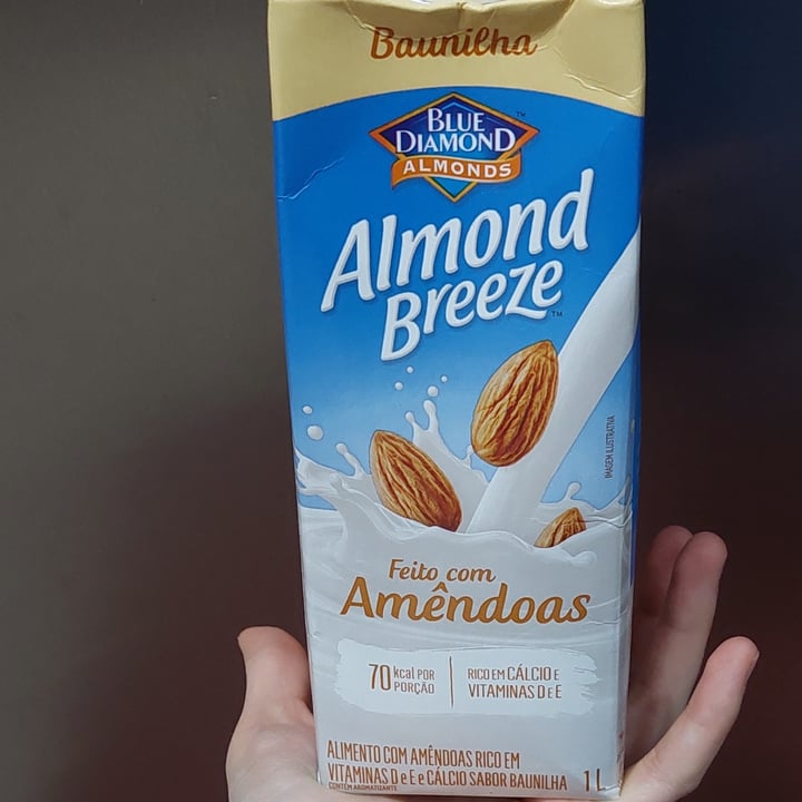 review photo of Blue Diamond Bebida de amêndoas sabor baunilha shared by @faithandhope on 16 Apr 2022 - review