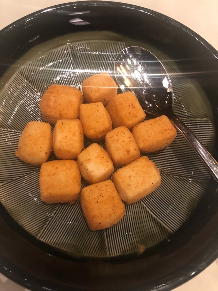 photo of Shisen Hanten Crispy Beancurd with Salt & Pepper shared by @delphinesupanya on  31 Oct 2019 - review