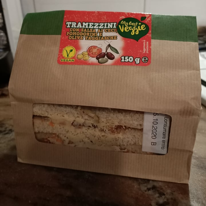 photo of My Best Veggie Tramezzini ceci pomodorini e olive taggiasche shared by @sarahneva on  22 Oct 2020 - review