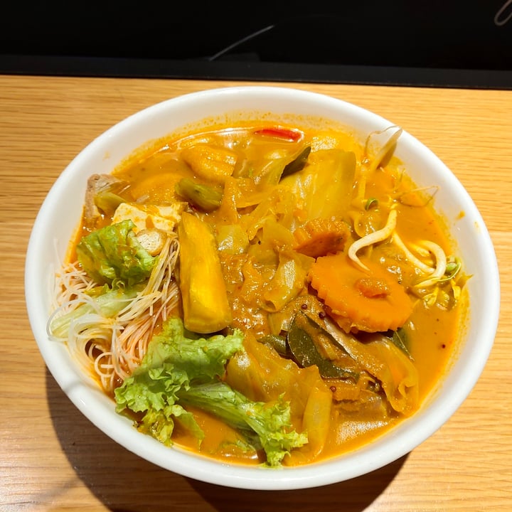 photo of Sala Kuala Lumpur Vegan Restaurant Curry Laksa shared by @stevenneoh on  09 Jul 2020 - review