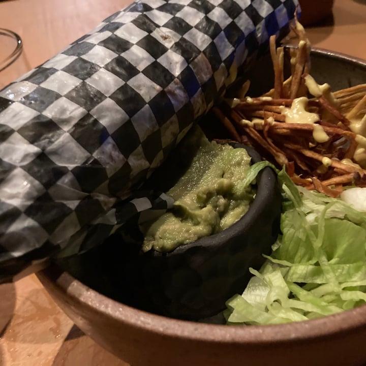 photo of Oleada Plant Based California Burrito shared by @pltlife56 on  25 Jul 2021 - review