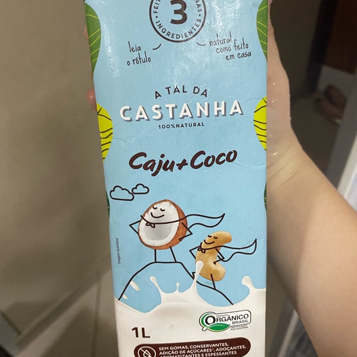 photo of A Tal da Castanha Leite de caju e coco (cashew and coconut milk) shared by @alicemaracaipe on  17 Dec 2021 - review