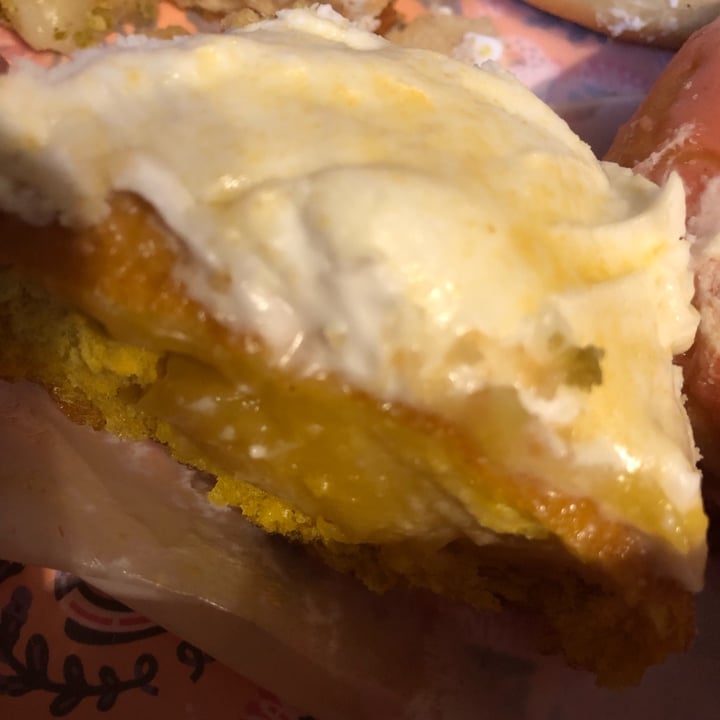 photo of Brammibal's Donuts Passion Fruit Filled shared by @shuggerlee on  05 Jun 2022 - review