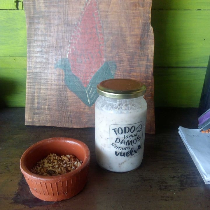 review photo of Raíces Verdes Yoghurt de avena con Chía y frutas, con agregado de granola shared by @patry1965 on 31 Jan 2020 - review