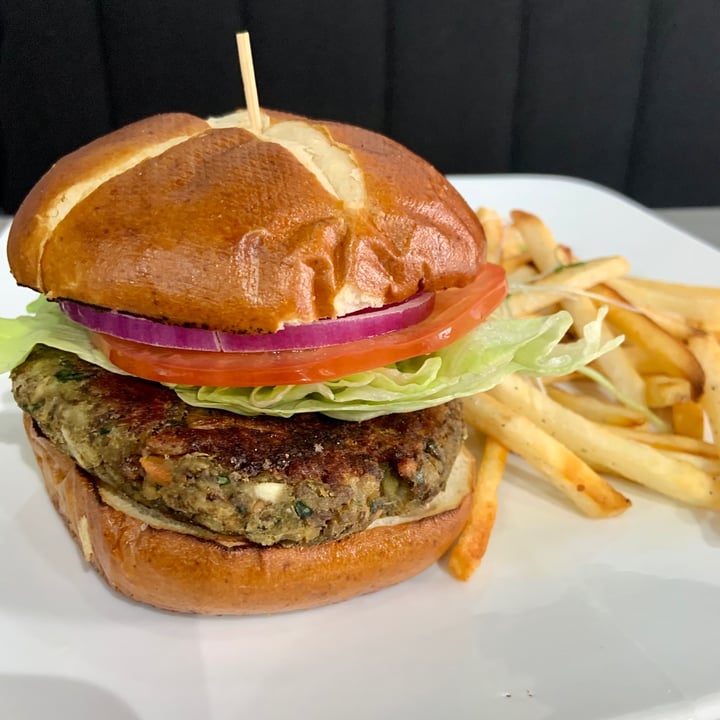 photo of Green Culture Veggie Burger shared by @jodymcde on  13 Mar 2021 - review