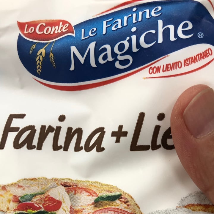 photo of Lo Conte Le farine magiche Farina con lievito shared by @violettaplantbased on  10 Sep 2021 - review