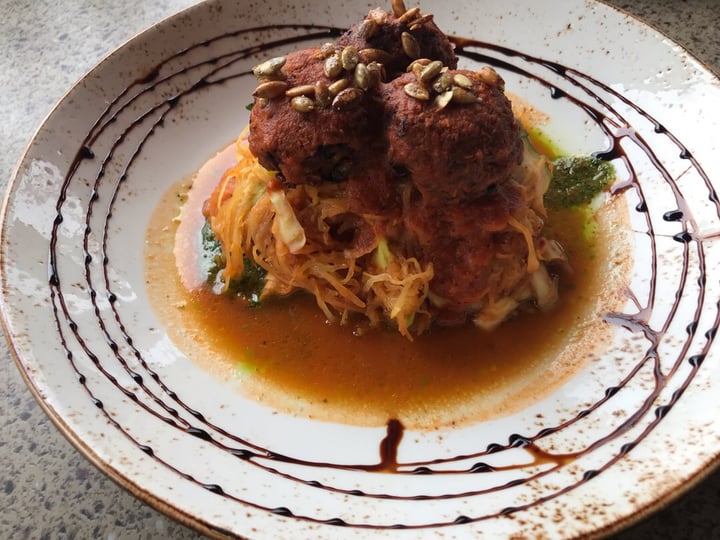 review photo of Lazy Dog Restaurant & Bar Spaghetti squash and beetballs shared by @mlorveganfit on 07 Dec 2018 - review